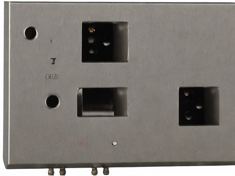 pg模拟器 机箱外壳中心资料 1